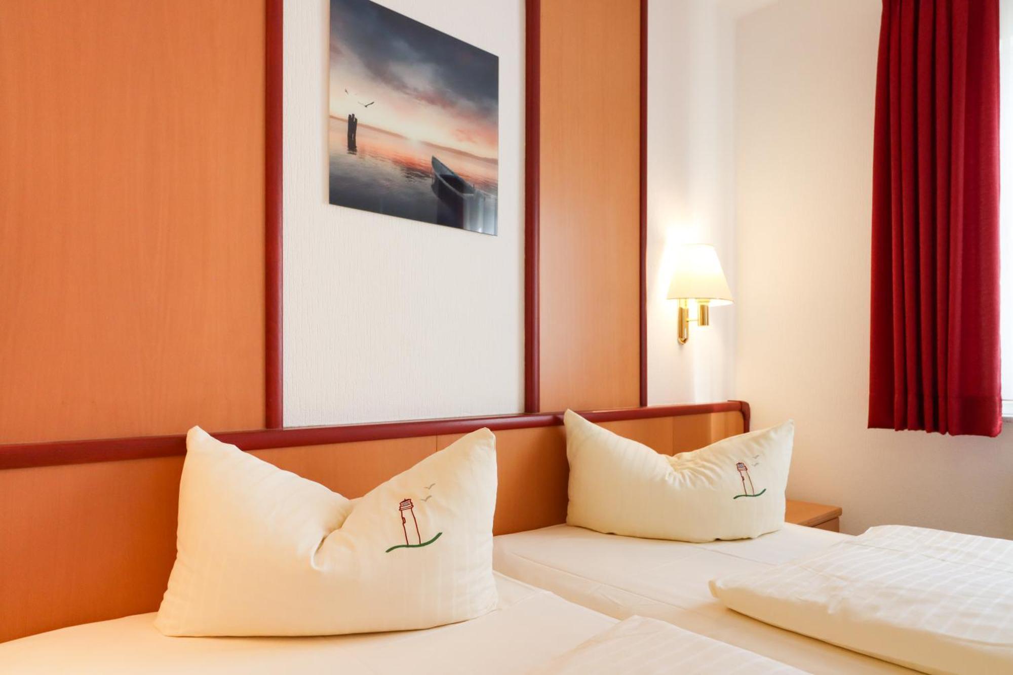 Aparthotel Leuchtfeuer Ruegen Glowe Room photo